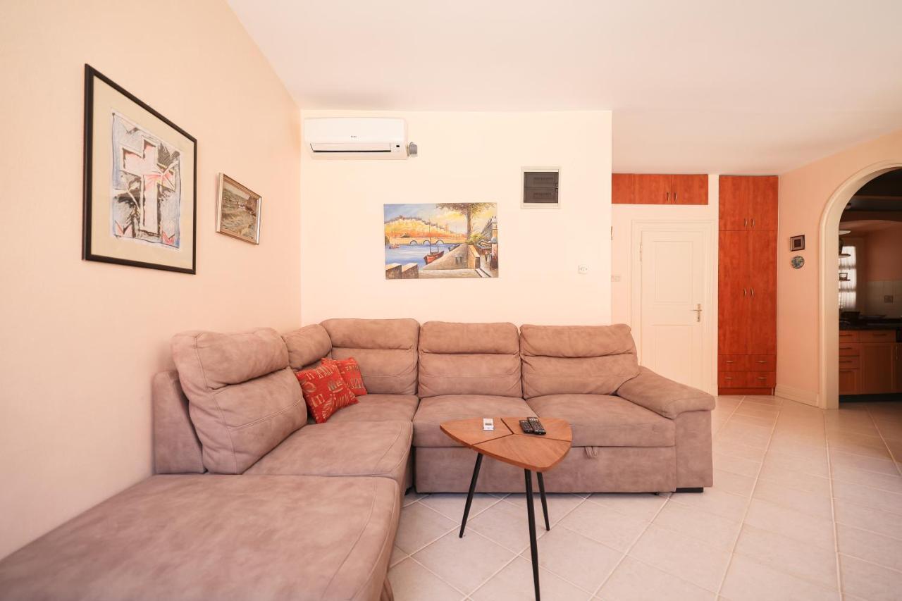 Two Bedroom Apartment In City Center Igor Zadar Exterior photo