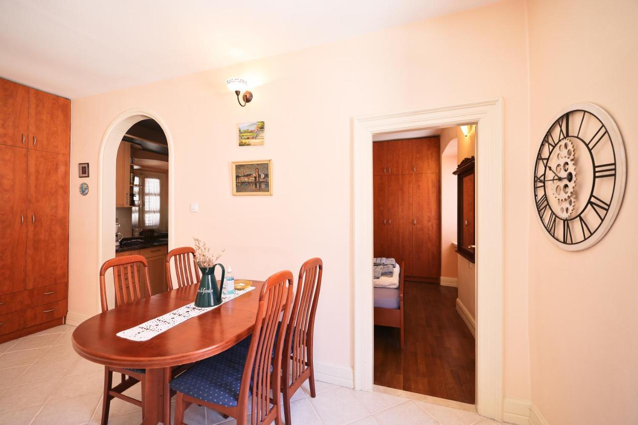 Two Bedroom Apartment In City Center Igor Zadar Exterior photo